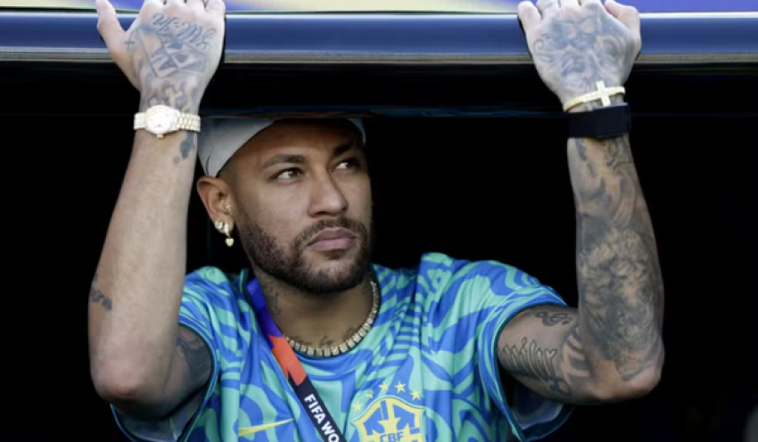 Neymar enfrenta o Haiti? Comissão da Seleção adota cautela e fará reavaliação no atacante