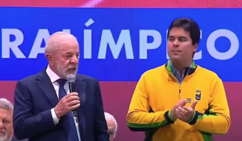 Lula diz que governo quer criar 'universidade do esporte' para ajudar desenvolvimento de atletas