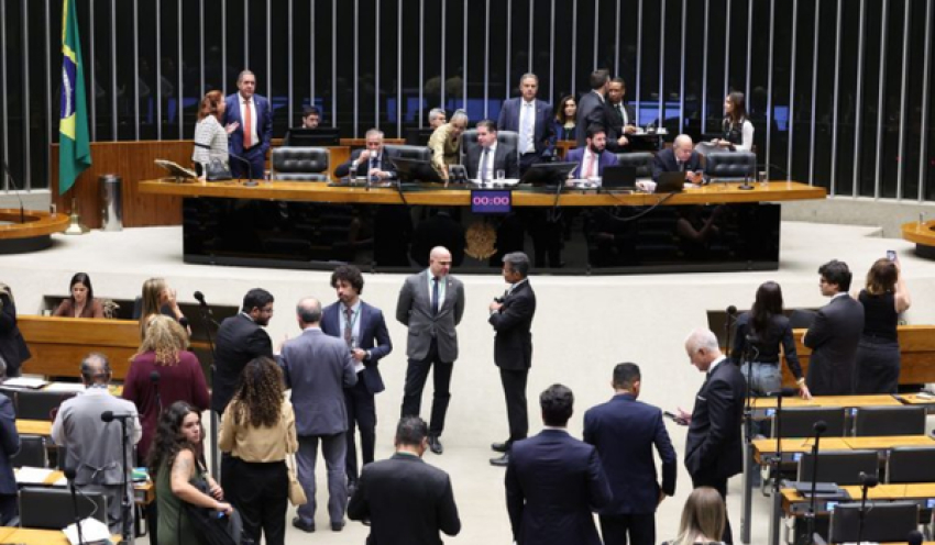 Câmara pode votar projeto que regulamenta uso de câmeras de reconhecimento facial