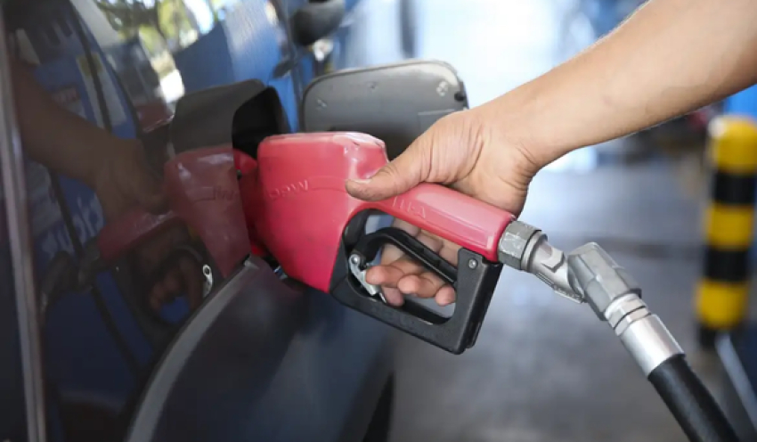 Subsídio de R$ 2,12 ao diesel deve ser mantido por 30 dias