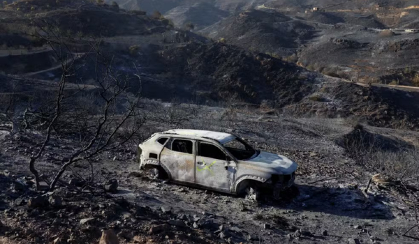 Turistas morrem carbonizados dentro de carro em incêndio florestal na Espanha