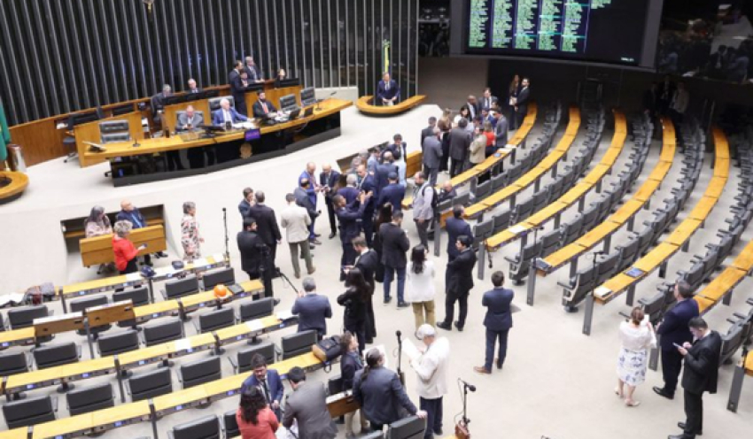 Câmara pode votar nesta semana projetos ligados à saúde