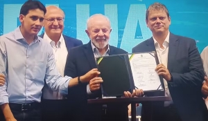Lula e Tarcísio lançam edital do Túnel Santos-Guarujá em clima amistoso: &#039;vontade política&#039;, diz presidente