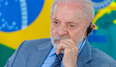 Lula vai à Rússia em maio e deve conversar com Putin sobre guerra na Ucrânia