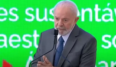 Lula reclama da ausência de governadores em evento sobre investimentos do PAC