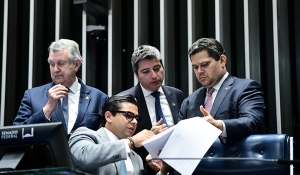 PEC que parcela dívida de municípios com Previdência deve avançar neste semestre