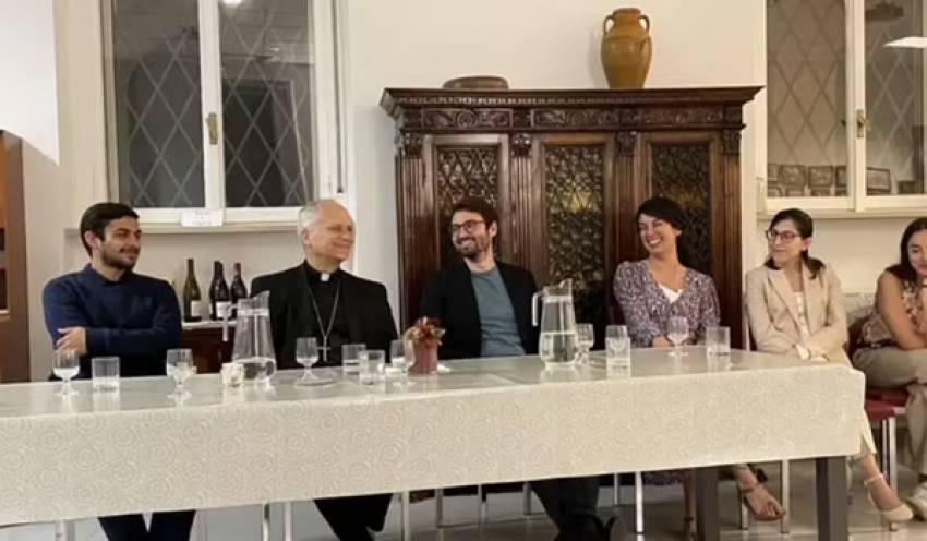 'Acessível e simples': brasileiro que jantou com cardeal Prevost comenta impressão sobre novo papa