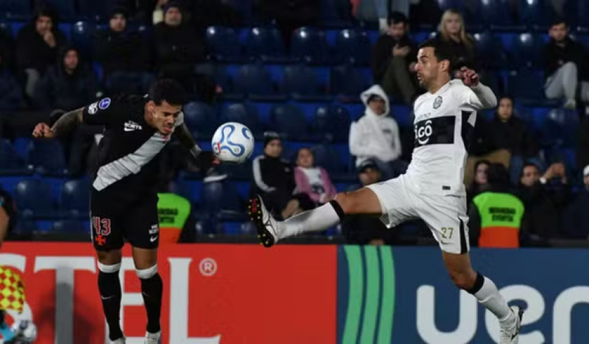 Com reservas, Vasco leva virada do Olimpia e se complica na Sul-Americana