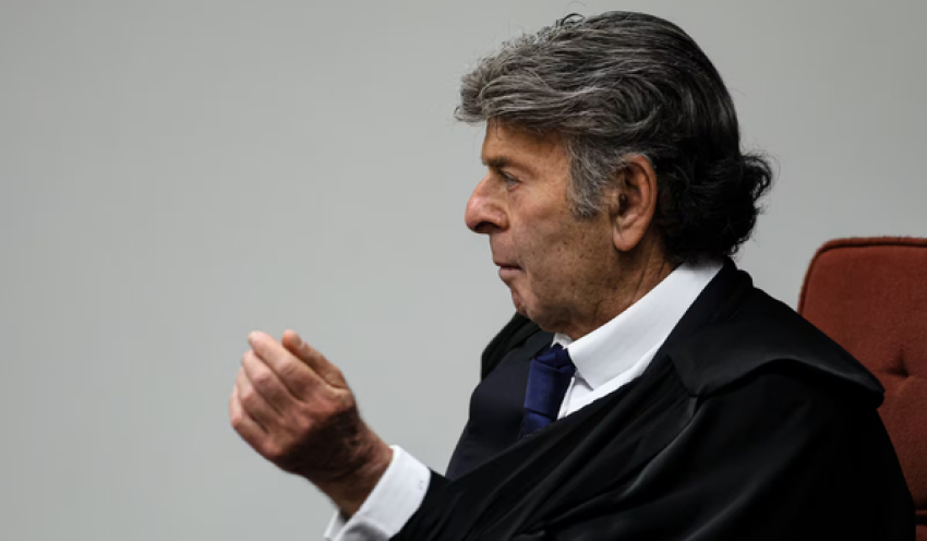 Fux segue Cármen e vota para derrubar trechos de norma que afrouxa Lei da Ficha Limpa