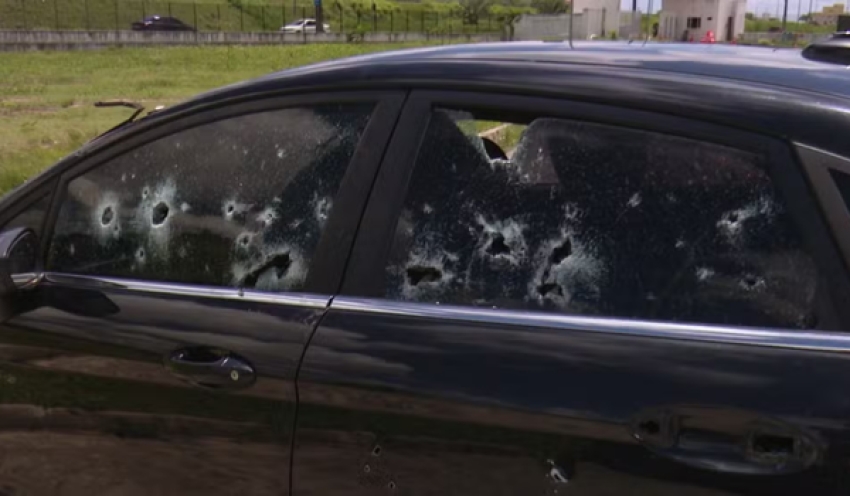 Mais de 90 tiros atingiram carros de cinco jovens mortos durante ação policial na Grande João Pessoa, diz perícia